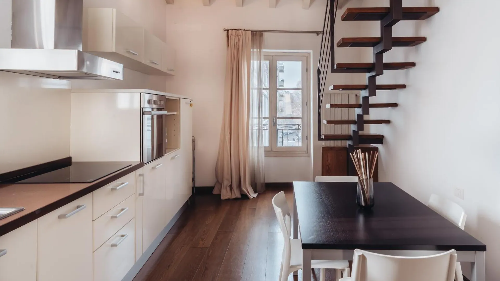 Charming Milan Apartments Brera - Madonnina